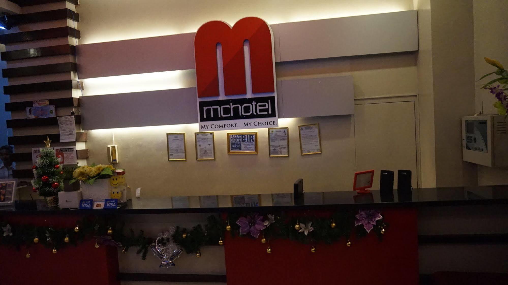 Oyo 637 Fox Hotel Quezon City Bagian luar foto